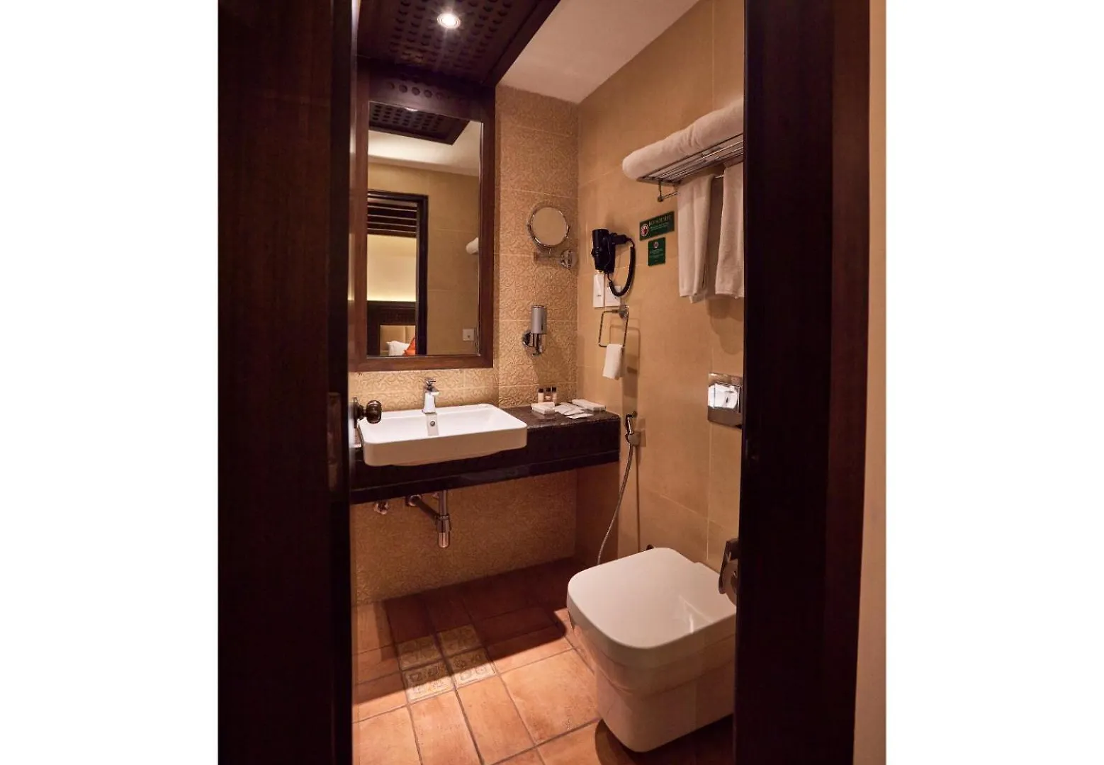 Kantipur Village Kathmandu Hotel
